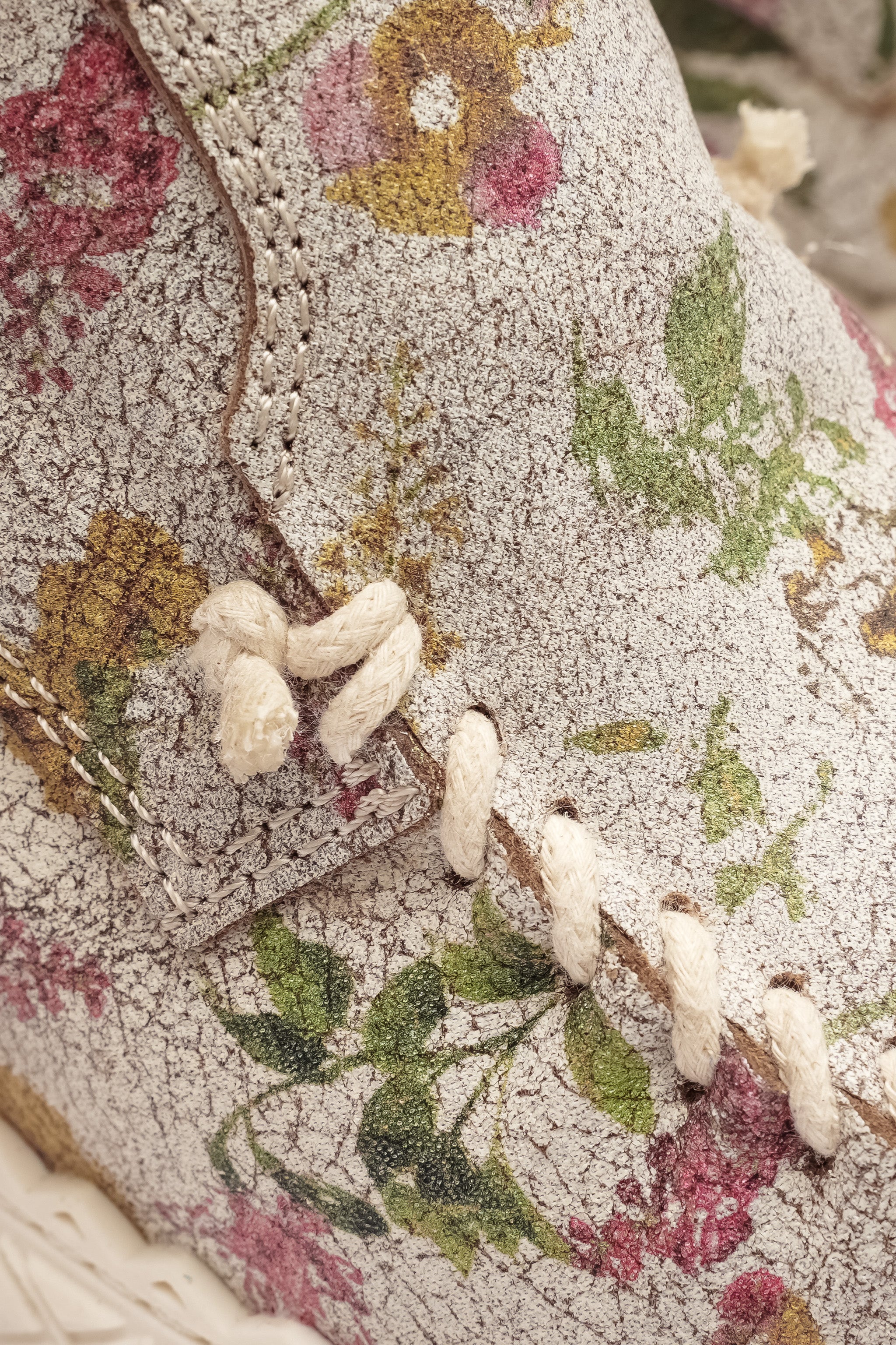 Nobrand Arya Bot Özel Tasarım